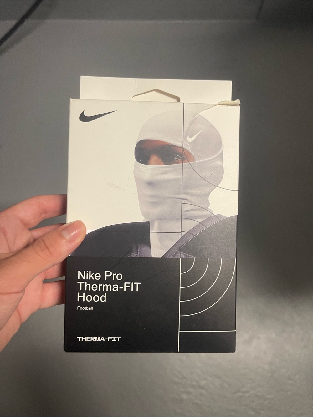 Nike Therma-FIT Hood - White